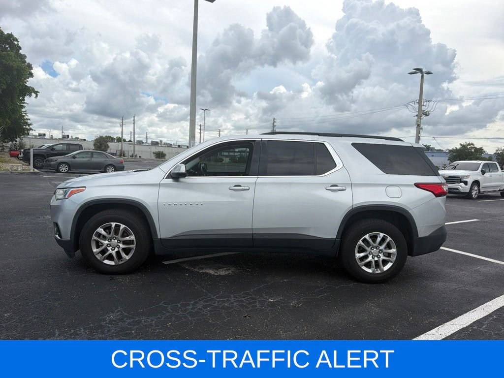 Certified 2019 Chevrolet Traverse LT FWD image 4
