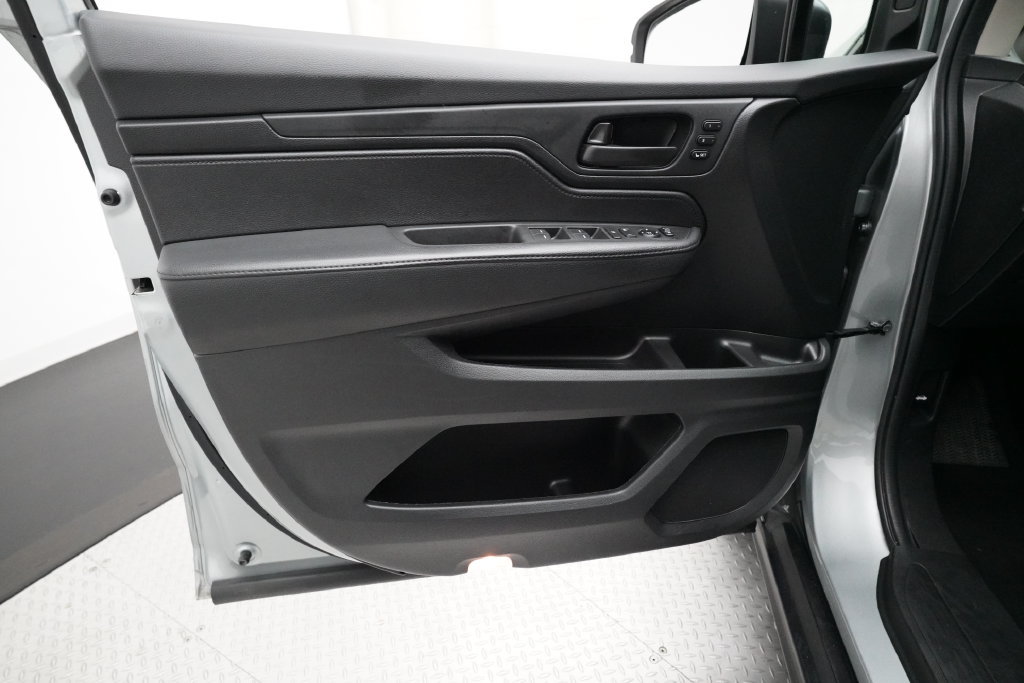 Certified 2025 Honda Odyssey EX-L image 28