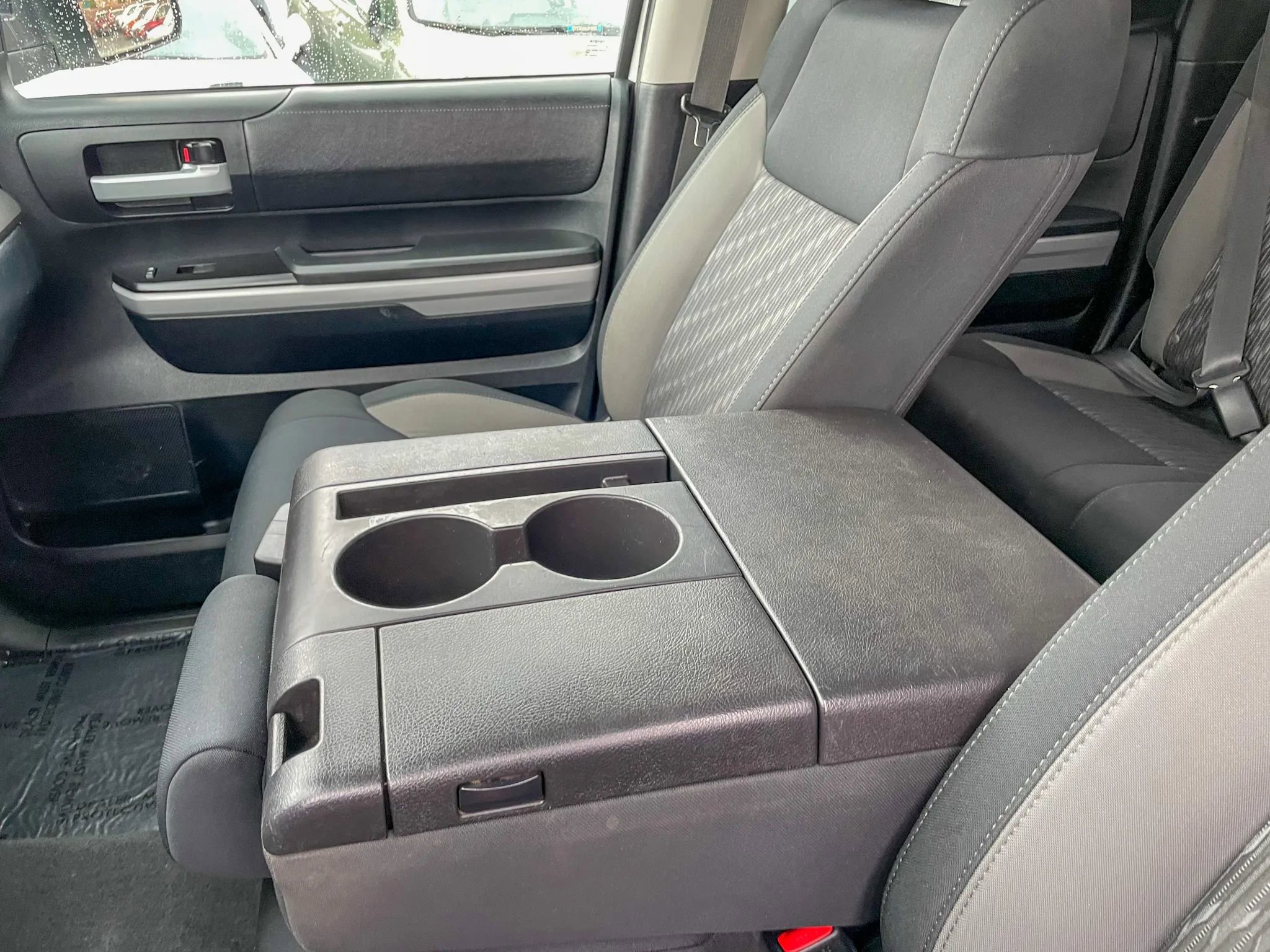 Used 2019 Toyota Tundra SR5 AWD/4WD image 11