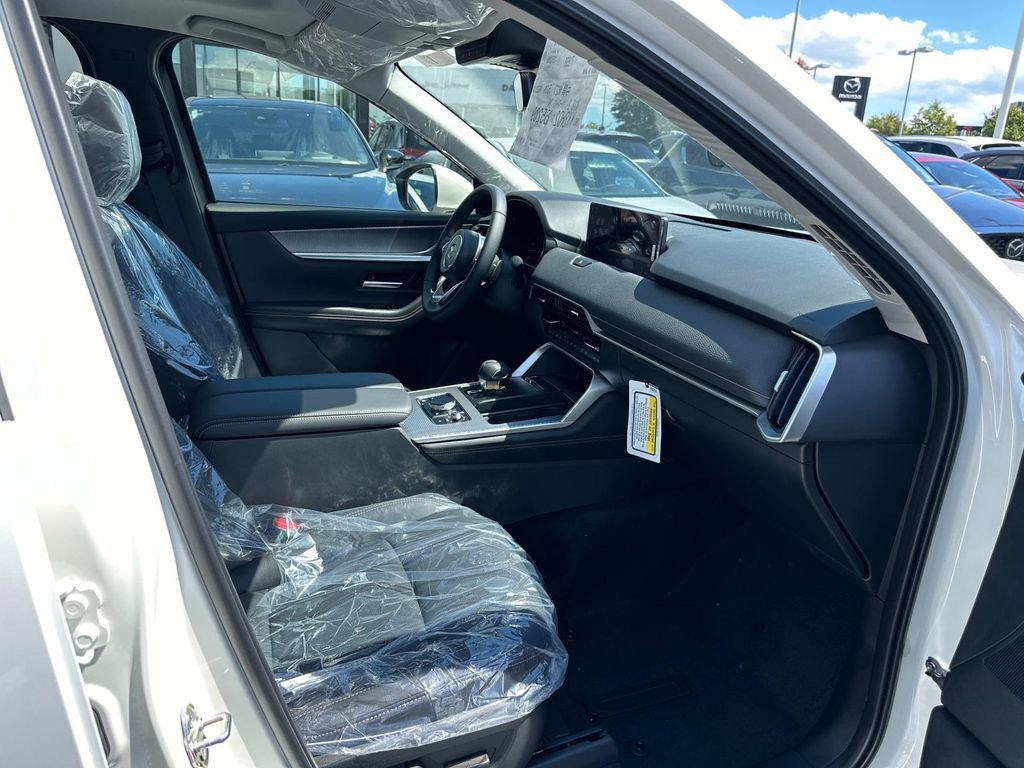 New 2025 MAZDA CX-90 3.3 Turbo w/ Preferred Package image 23
