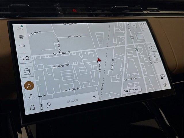 New 2025 Land Rover Range Rover Sport Dynamic SE image 16