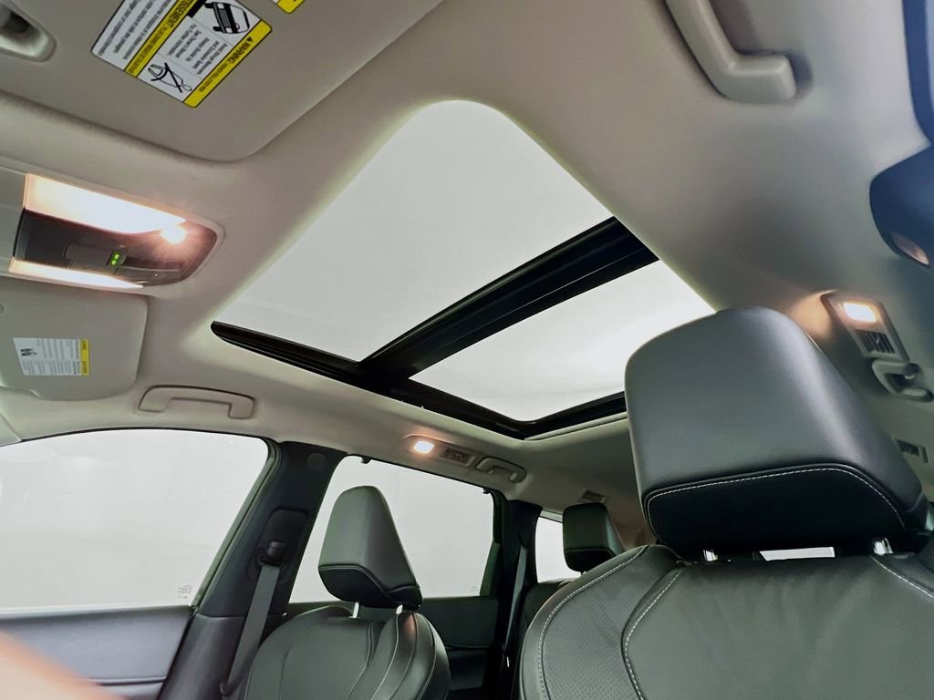 Used 2022 INFINITI QX60 Sensory w/ Cargo Package image 23