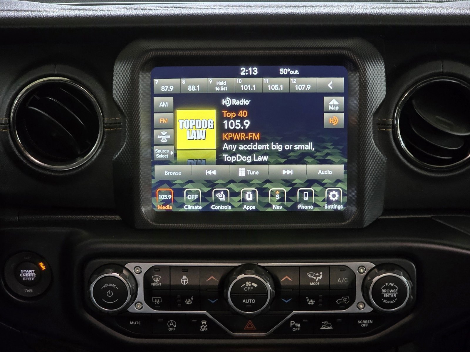 Used 2021 Jeep Gladiator Overland image 25