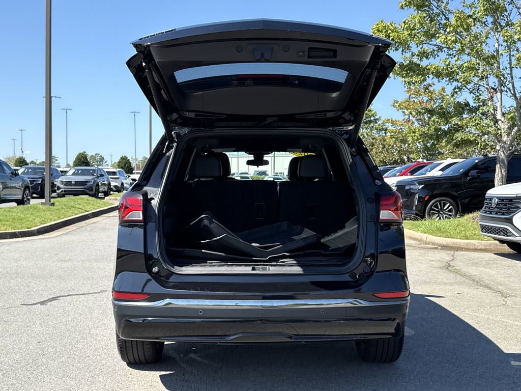 Used 2023 Chevrolet Equinox RS image 15