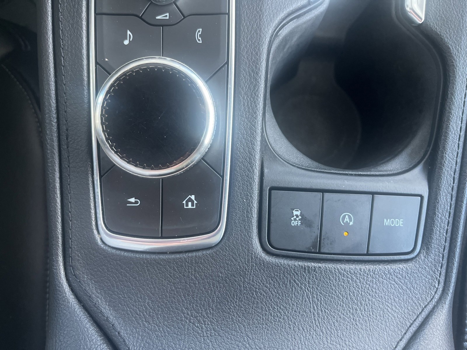 Used 2019 Cadillac XT4 Premium Luxury image 26