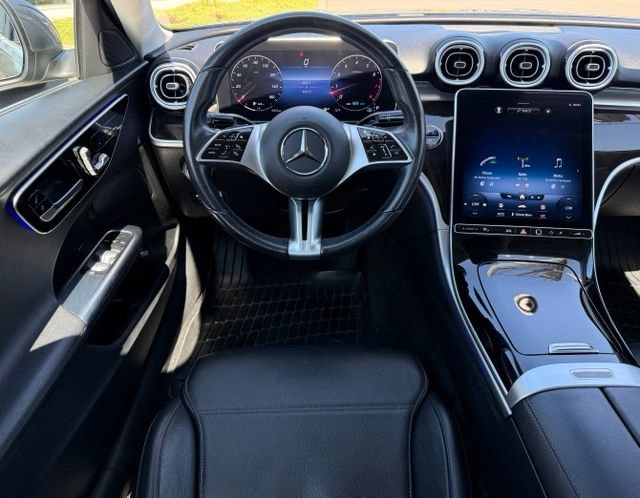 Used 2022 Mercedes-Benz C 300 4MATIC Sedan image 11