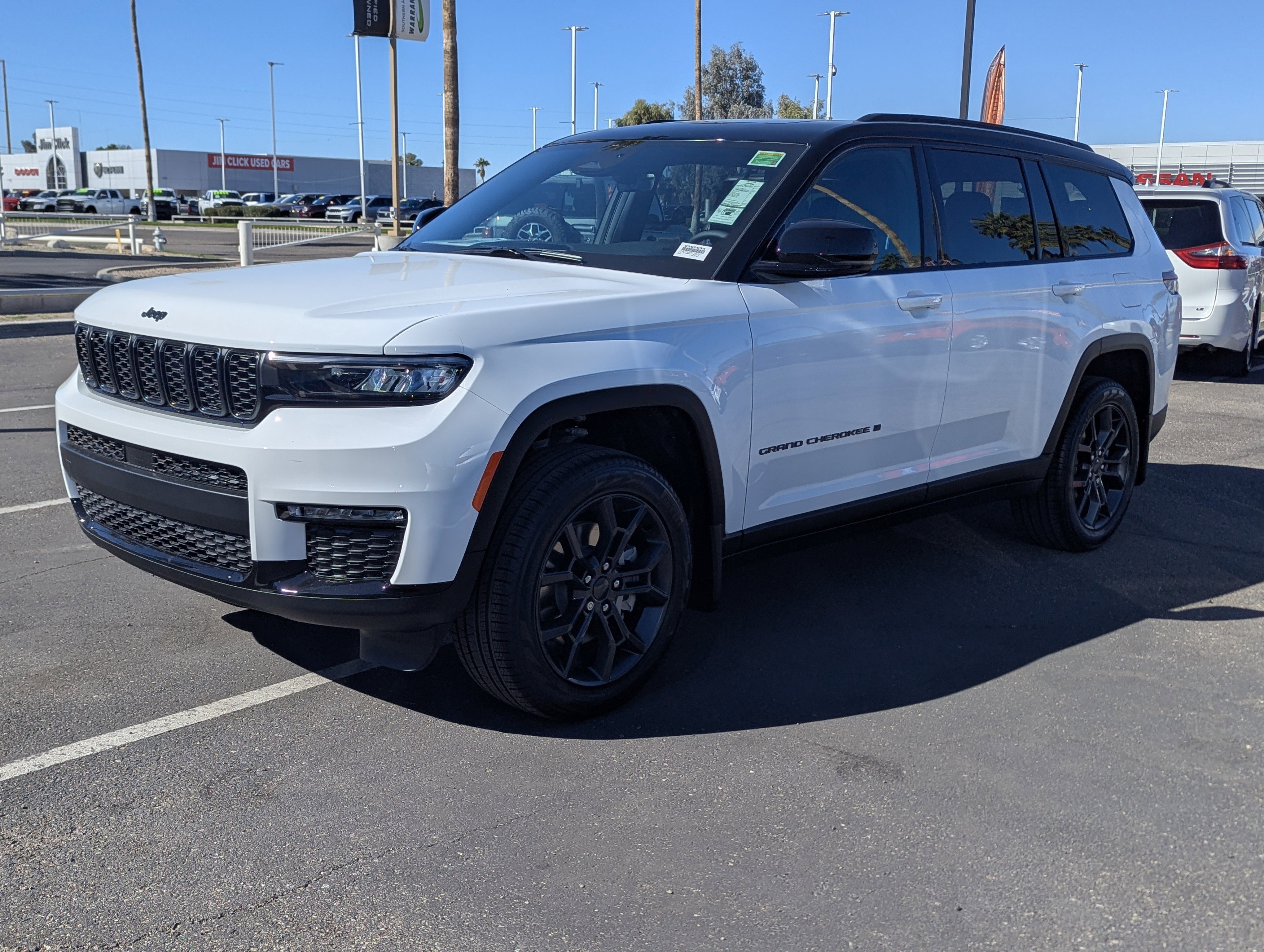 New 2025 Jeep Grand Cherokee L Limited image 5