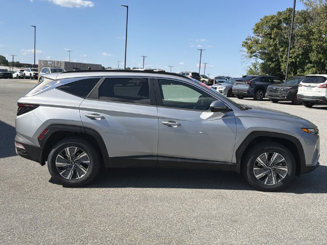 Used 2022 Hyundai Tucson Blue AWD/4WD image 14
