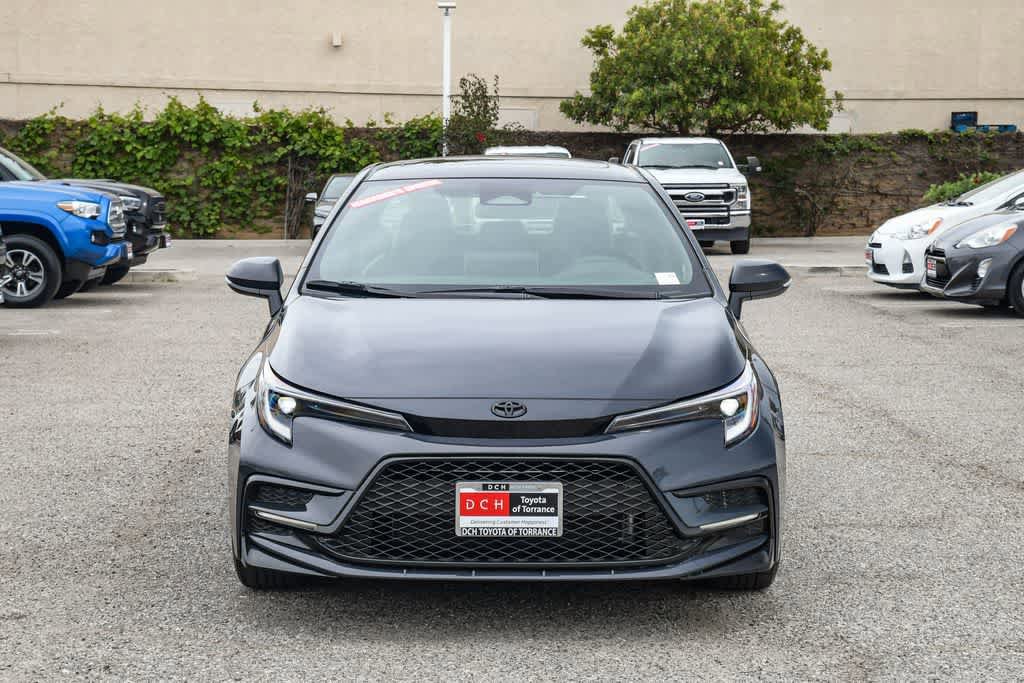 Used 2025 Toyota Corolla XSE image 2