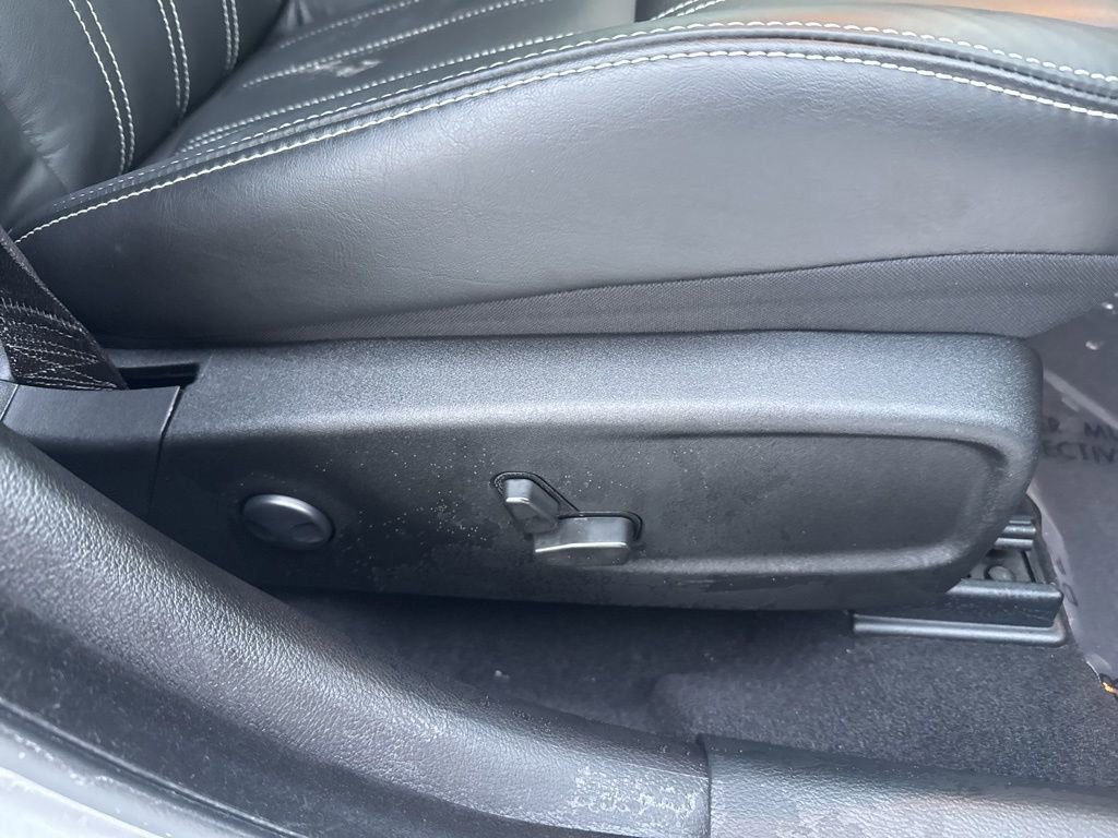 Used 2022 Chrysler 300 S w/ Safetytec Plus Group image 38