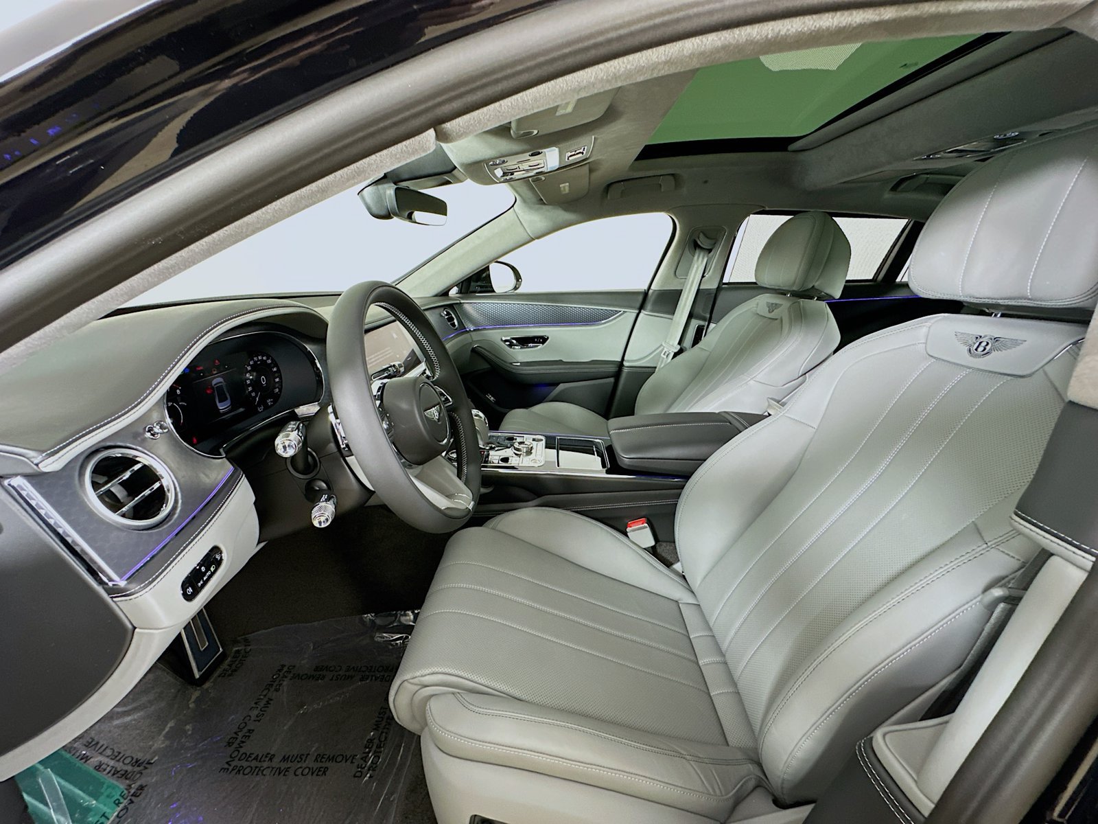 New 2026 Bentley Flying Spur V8 AWD/4WD image 36