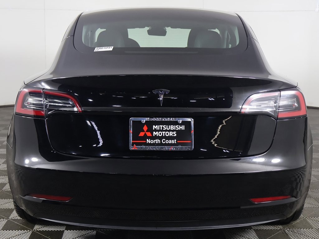 Used 2023 Tesla Model 3 Standard Range image 12
