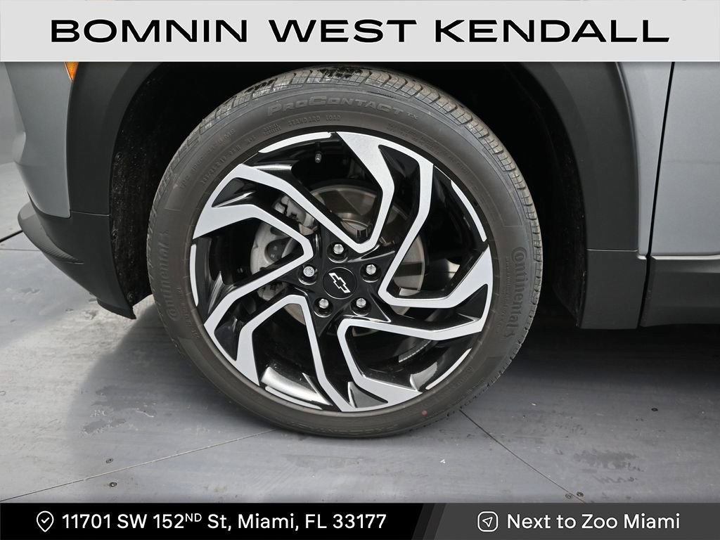 Used 2025 Chevrolet TrailBlazer RS image 9