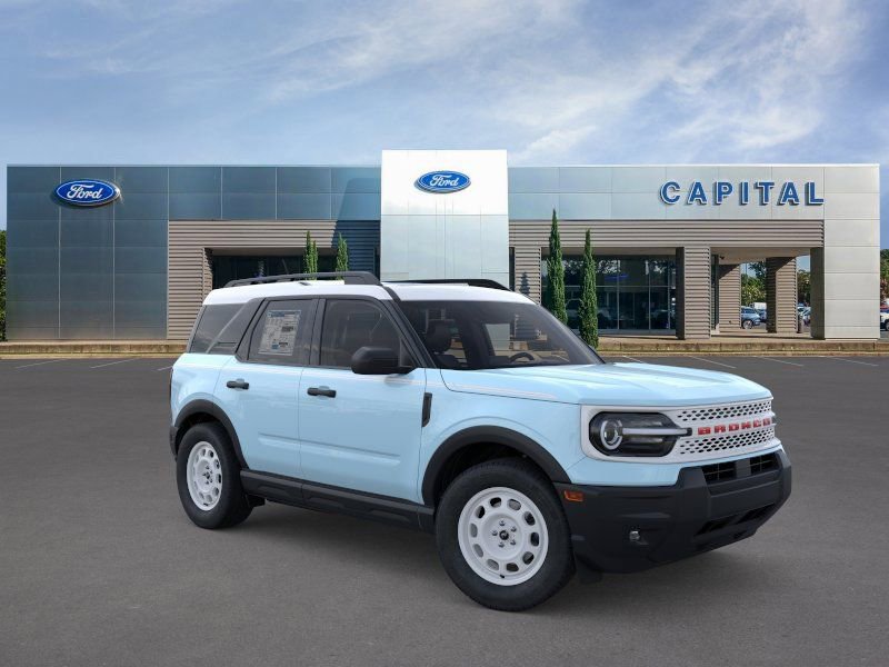 New 2025 Ford Bronco Sport Heritage w/ Convenience Package AWD/4WD image 7