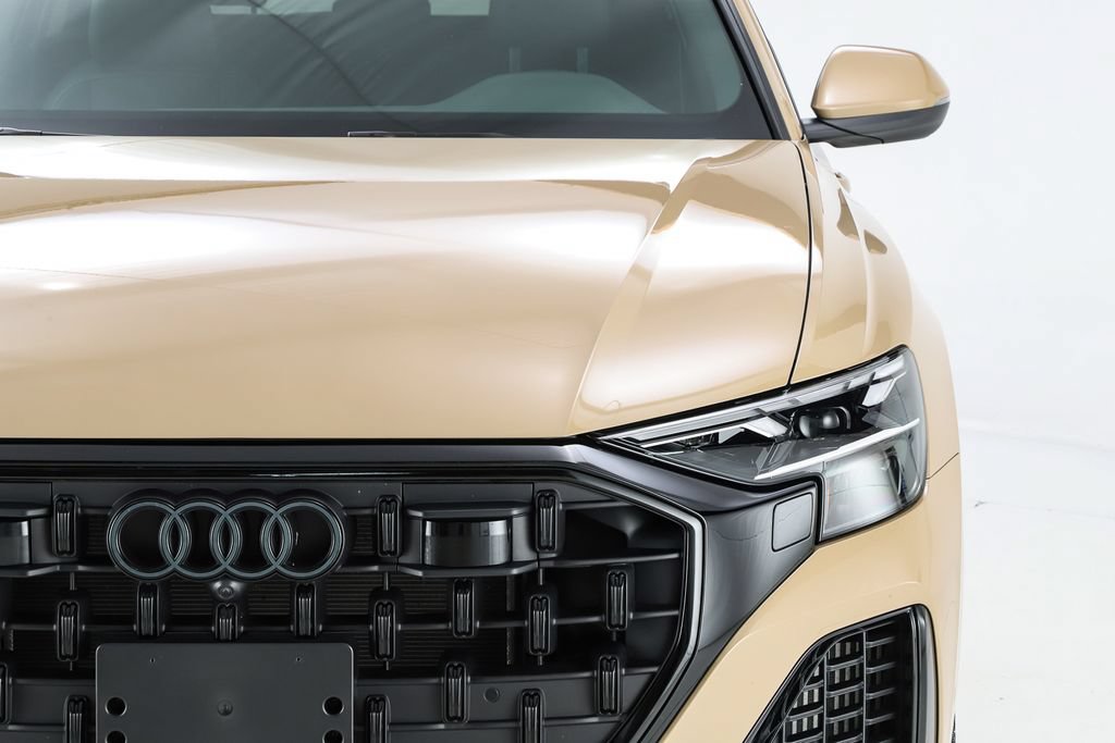 Used 2025 Audi Q8 Premium Plus AWD/4WD image 33