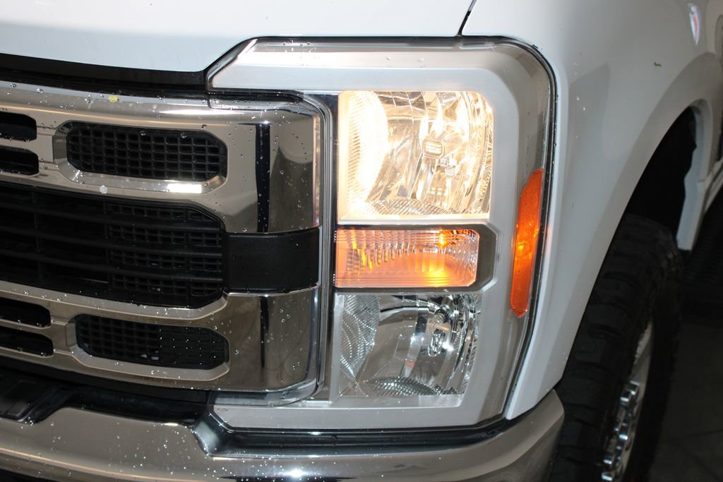 Used 2023 Ford F350 XLT w/ 360-Degree Camera Package image 53