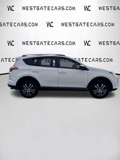 Used 2016 Toyota RAV4 LE image 23