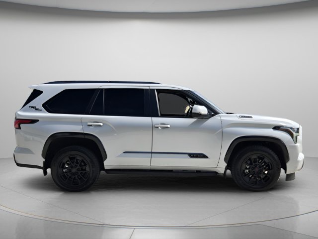 Used 2025 Toyota Sequoia Platinum w/ TRD Off-Road Package AWD/4WD image 7
