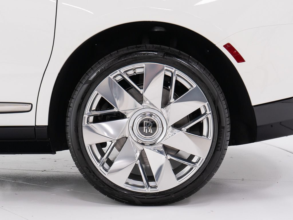 Used 2026 Rolls-Royce Cullinan AWD/4WD image 49