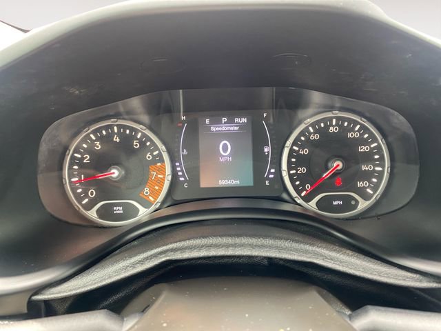 Used 2020 Jeep Renegade Latitude FWD image 19