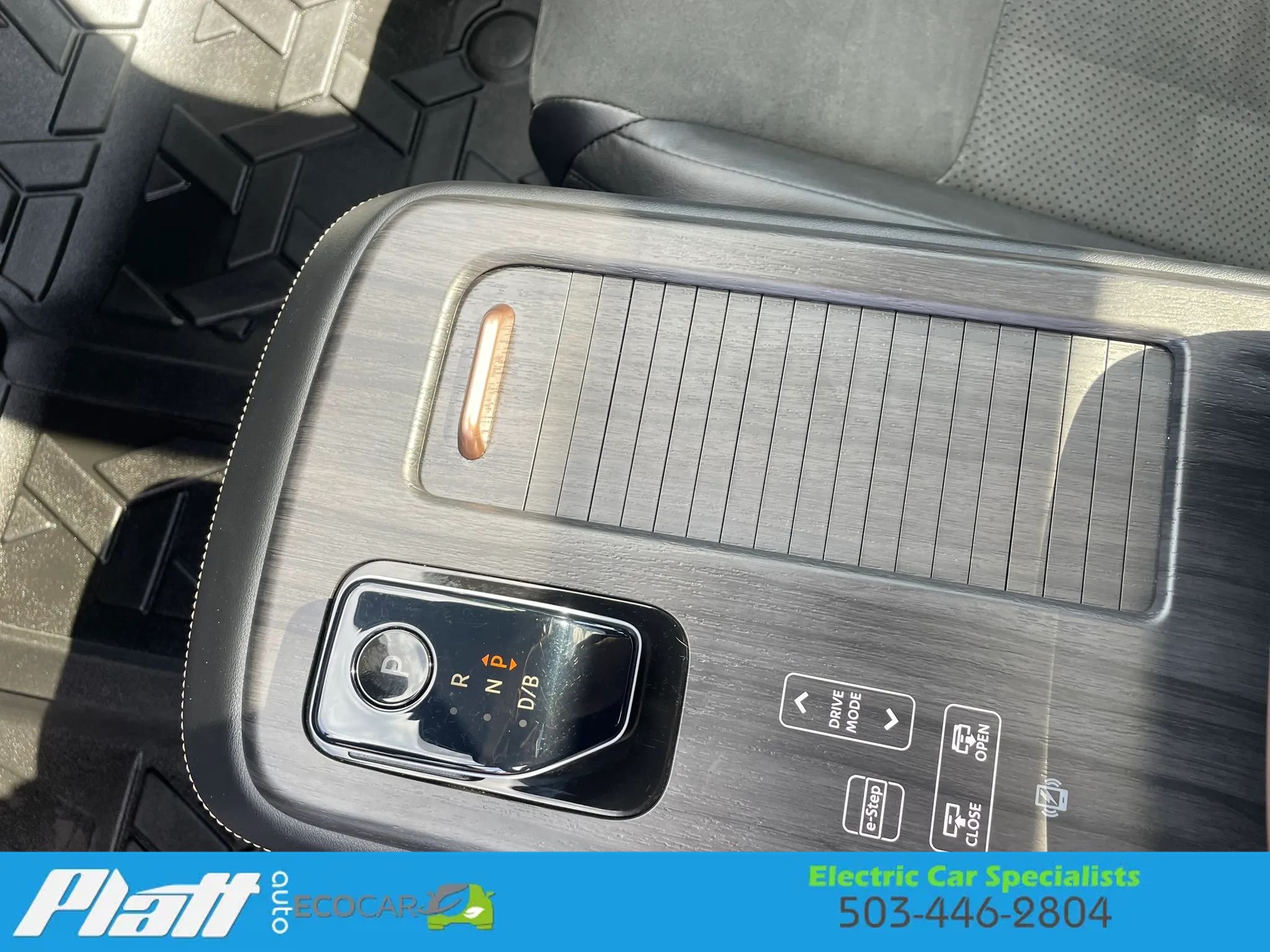 Used 2023 Nissan Ariya FWD image 28