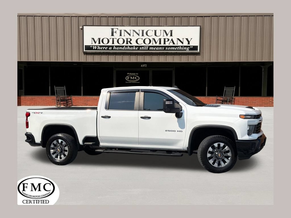 Used 2024 Chevrolet Silverado 2500 Custom w/ Custom Value Package AWD/4WD image 1