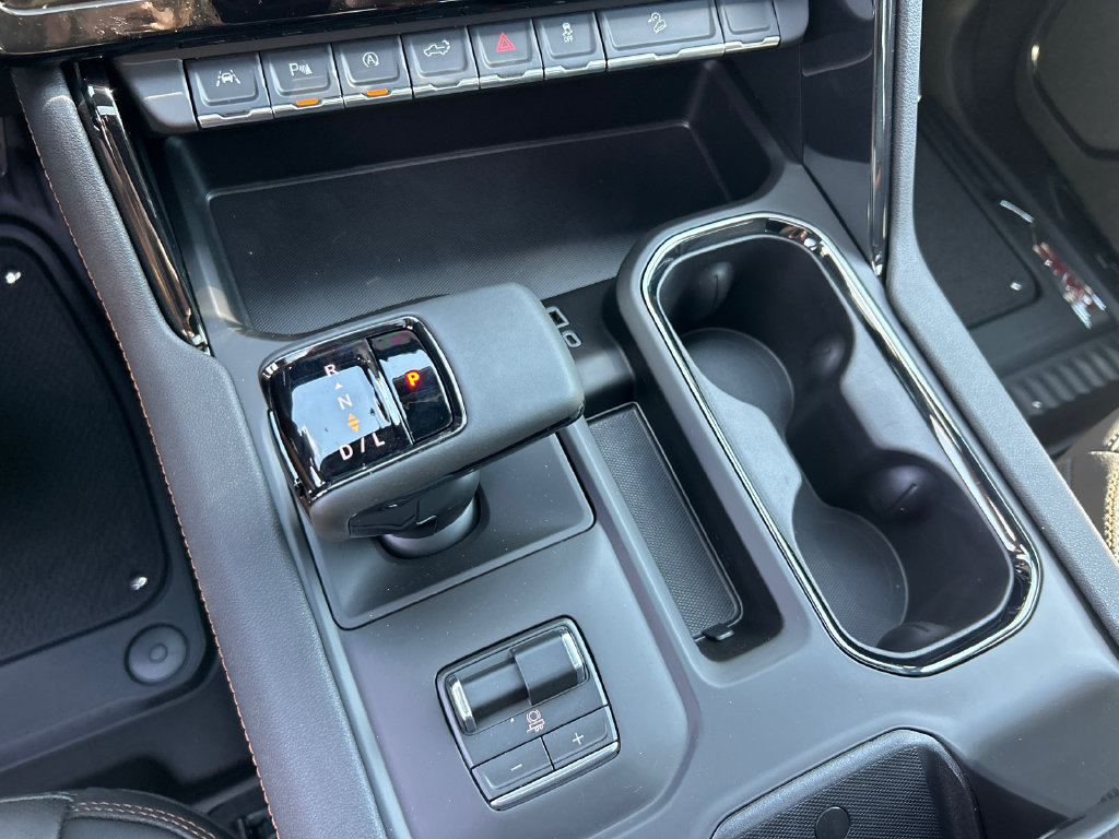 New 2026 GMC Sierra 1500 AT4 w/ AT4 Premium Package AWD/4WD image 29