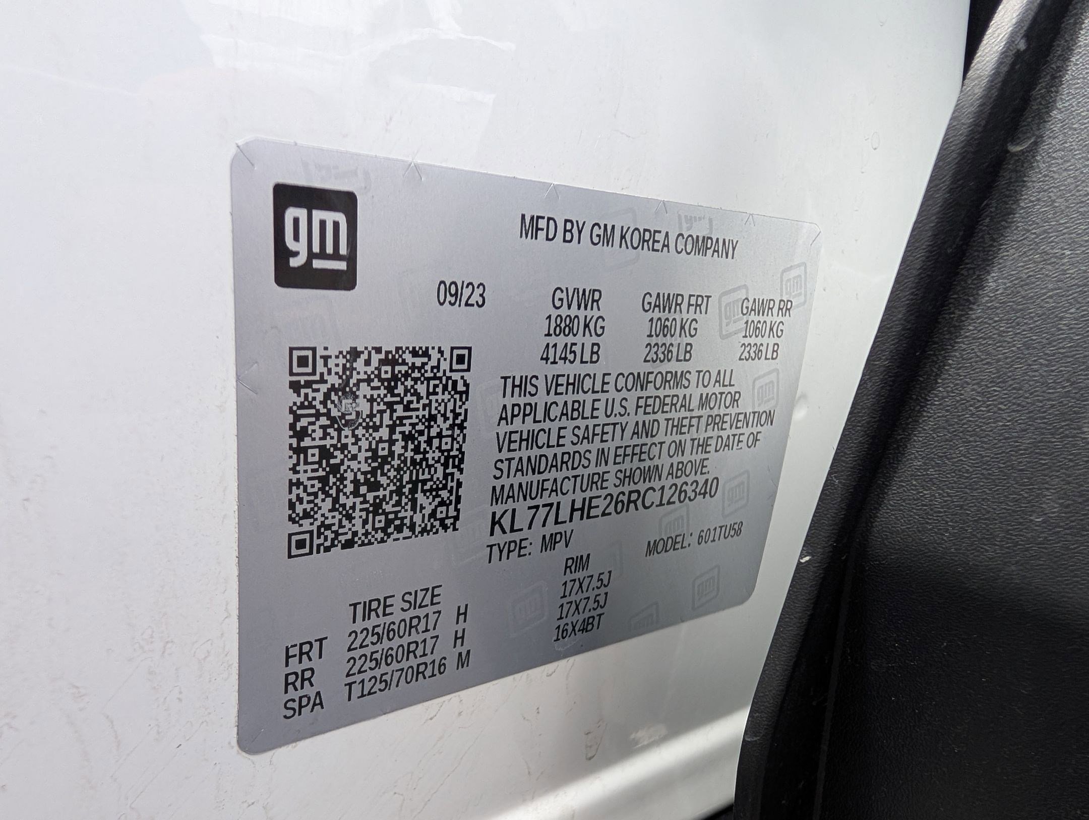 Certified 2024 Chevrolet Trax LT w/ Driver Confidence Package FWD image 31