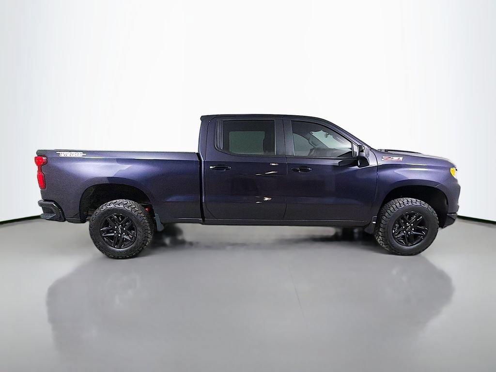 Used 2024 Chevrolet Silverado 1500 LT Trail Boss w/ Convenience Package II AWD/4WD image 5