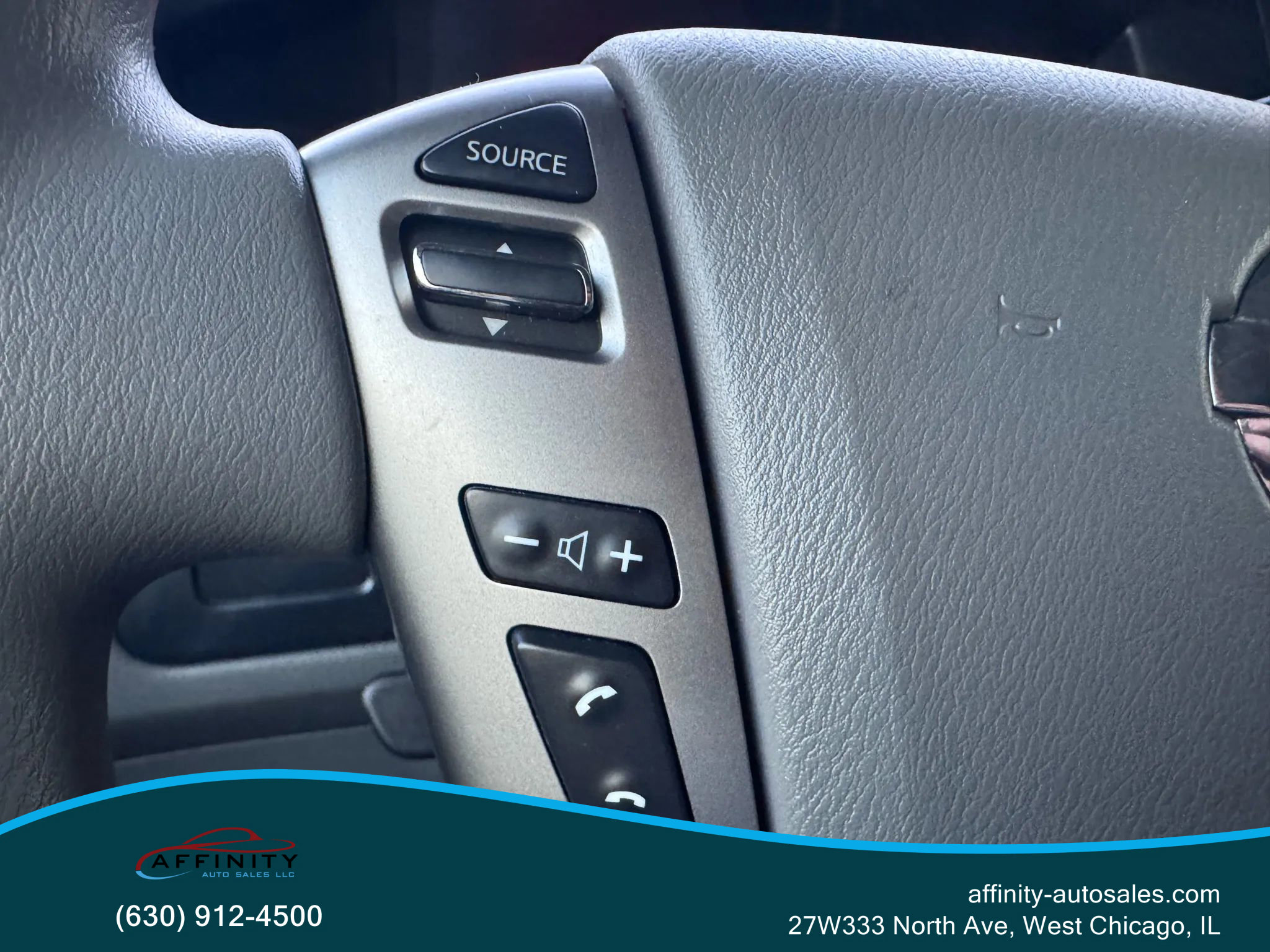 Used 2020 Nissan NV 3500 S image 22