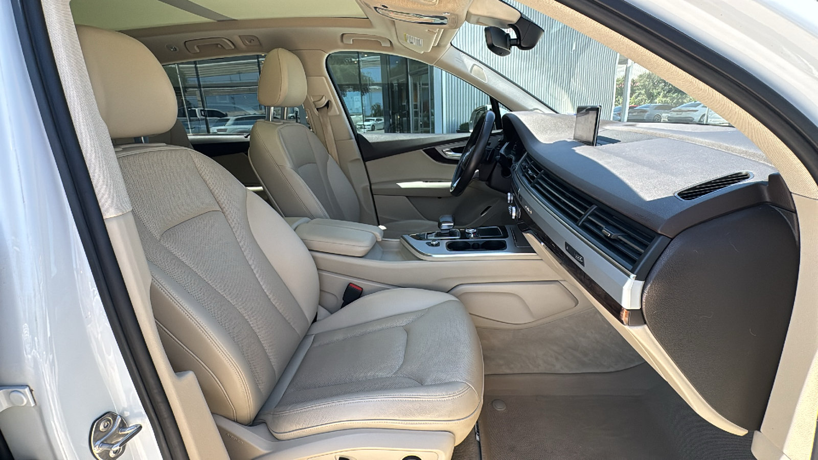 Used 2019 Audi Q7 2.0T Premium Plus w/ Premium Plus Package AWD/4WD image 33