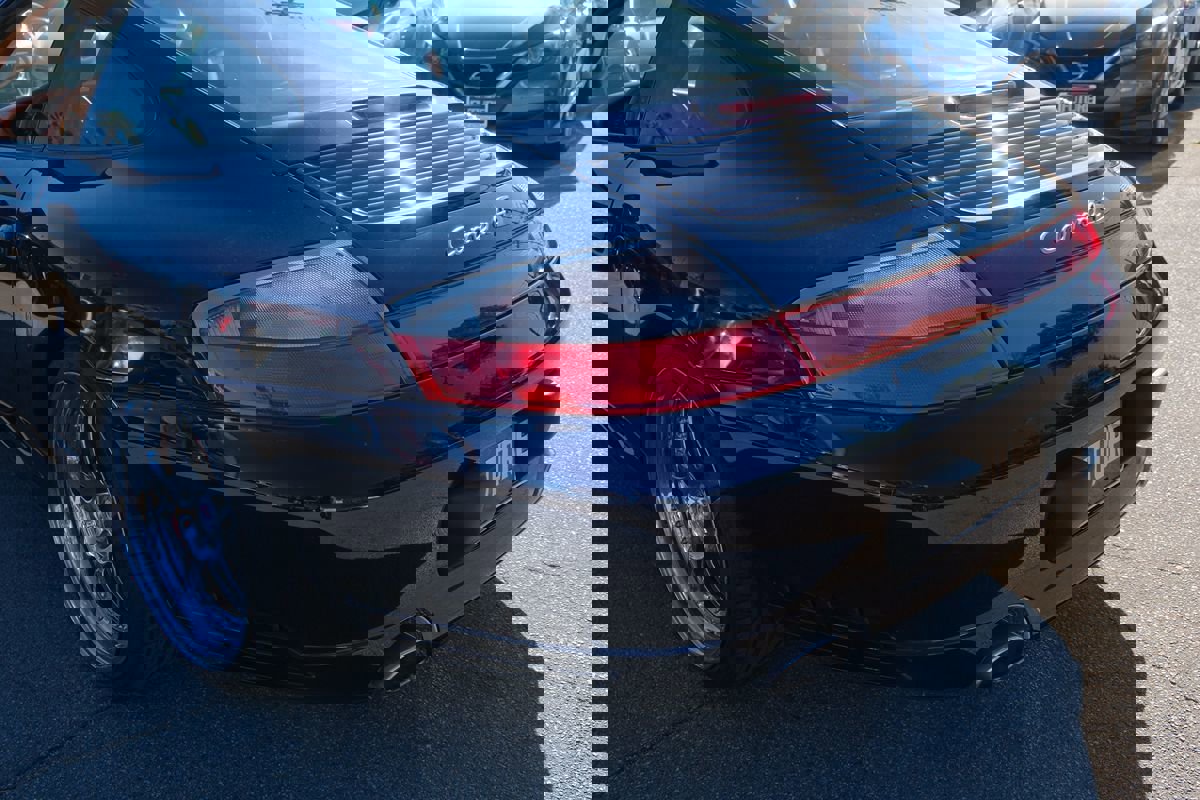 Used 2003 Porsche 911 Carrera 4S image 36