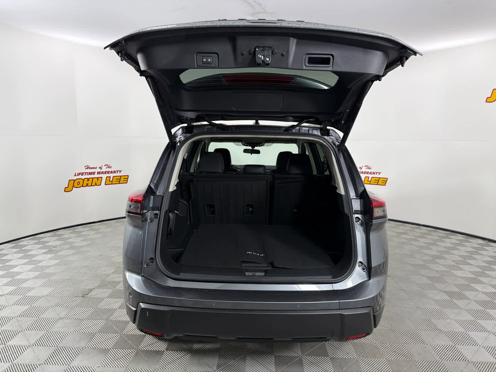 New 2026 Nissan Rogue SV image 5