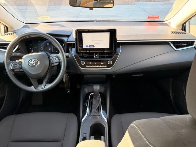 Used 2026 Toyota Corolla LE FWD image 12