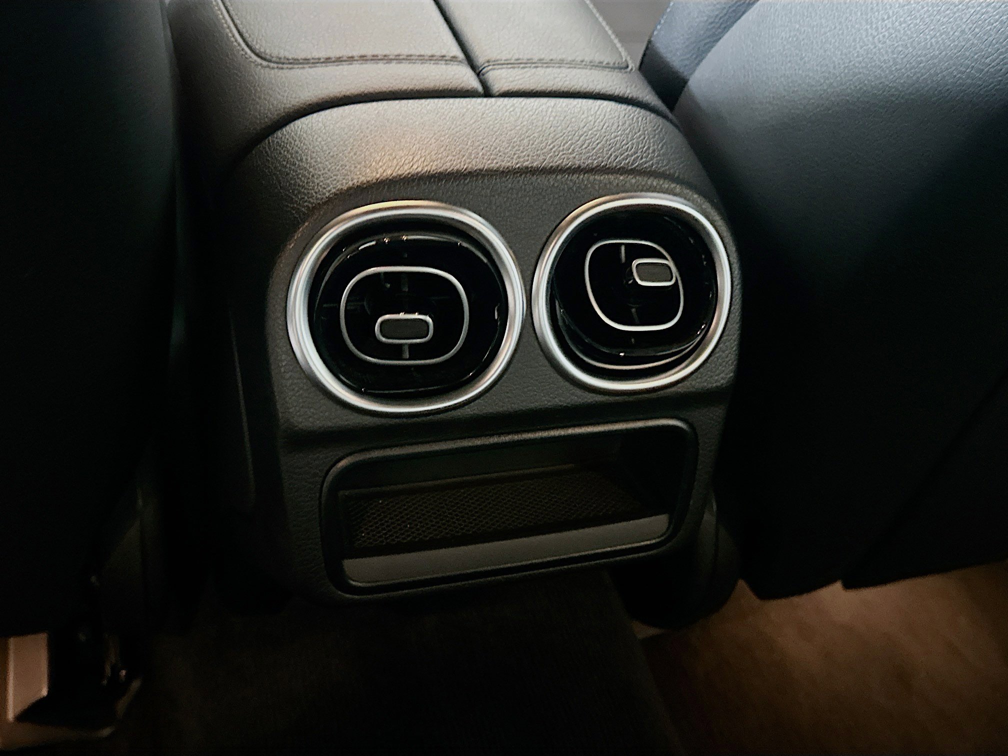 Used 2024 Mercedes-Benz C 300 Sedan image 27