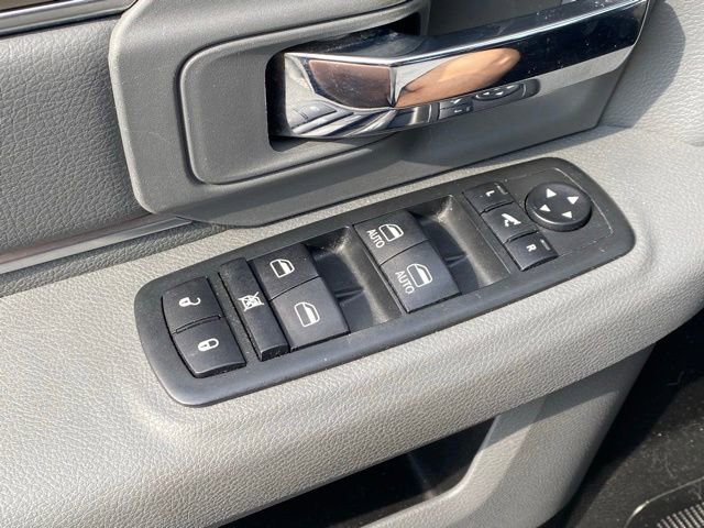 Used 2018 RAM 1500 Big Horn RWD image 19