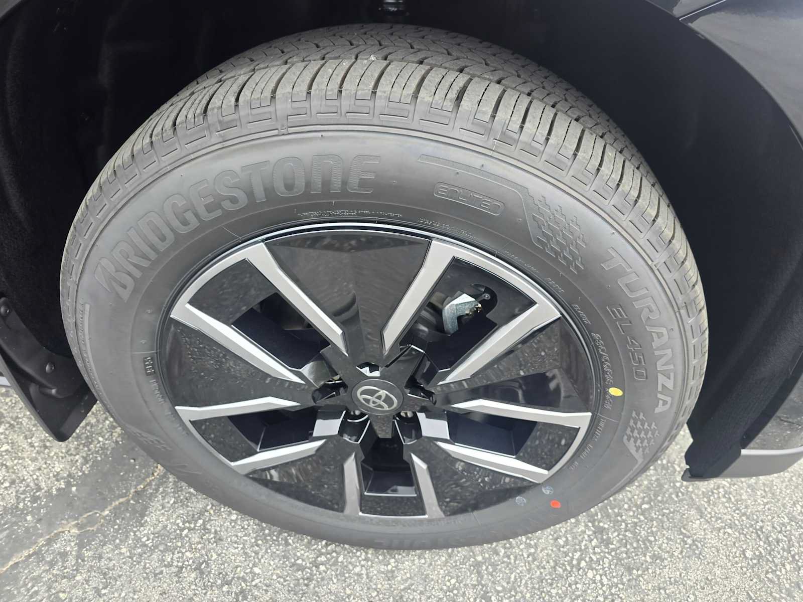 New 2026 Toyota bZ FWD image 9