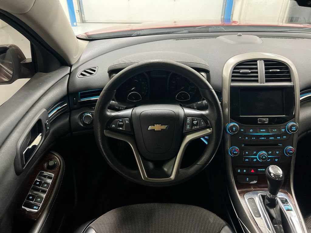 Used 2013 Chevrolet Malibu Eco w/ Power Convenience Package FWD image 11