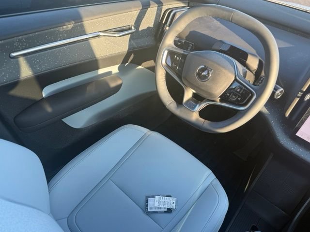 Certified 2025 Volvo EX30 Ultra w/ Climate Package AWD/4WD image 8