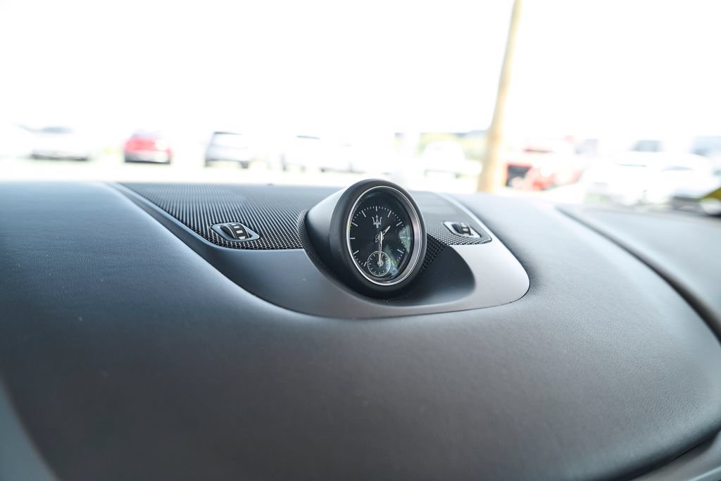 Used 2022 Maserati Levante F Tributo AWD/4WD image 30