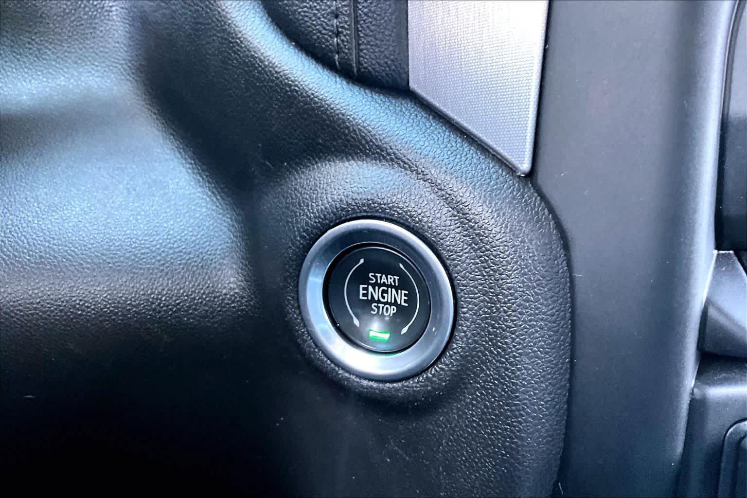 Used 2020 GMC Sierra 1500 SLT AWD/4WD image 35
