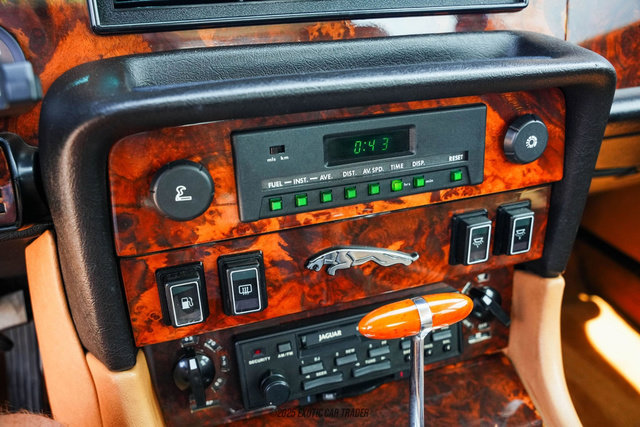 Used 1987 Jaguar XJ6 RWD image 53