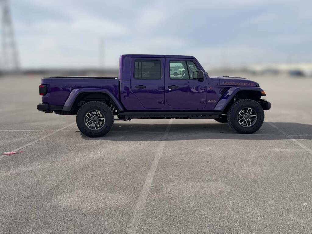 New 2026 Jeep Gladiator Mojave image 14