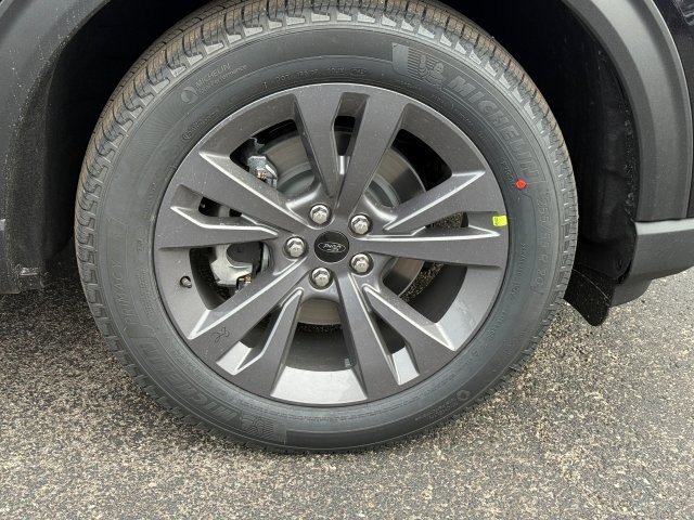 New 2026 Ford Explorer Active w/ Active Comfort Package AWD/4WD image 9