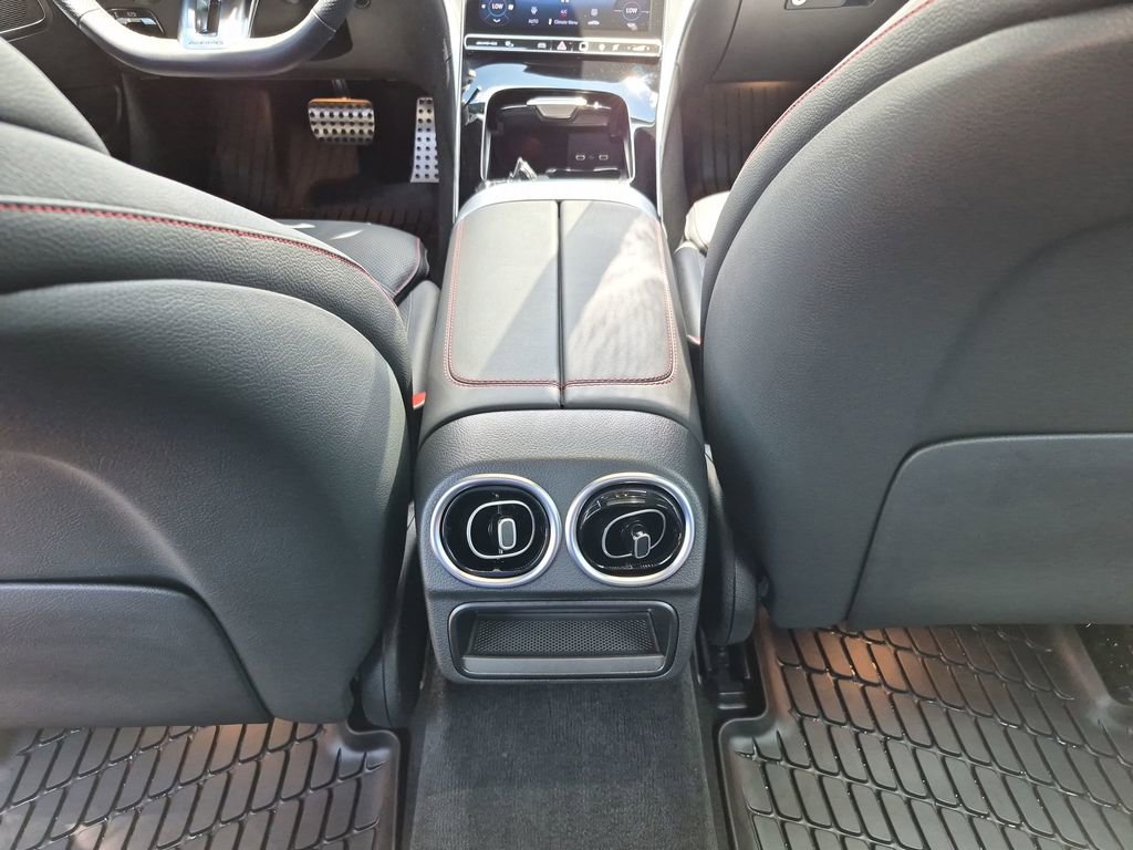 Used 2025 Mercedes-Benz C 43 AMG 4MATIC Sedan image 29