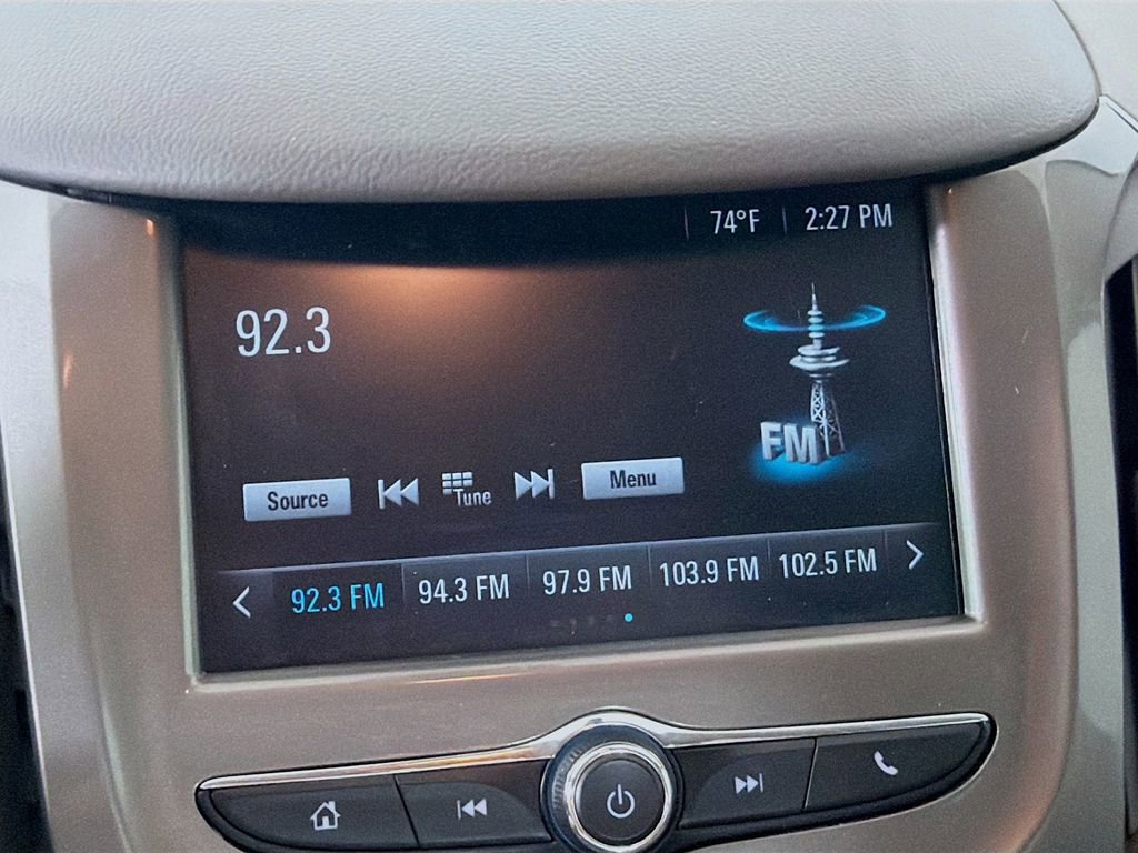 Used 2016 Chevrolet Cruze Premier w/ Enhanced Convenience Package FWD image 31