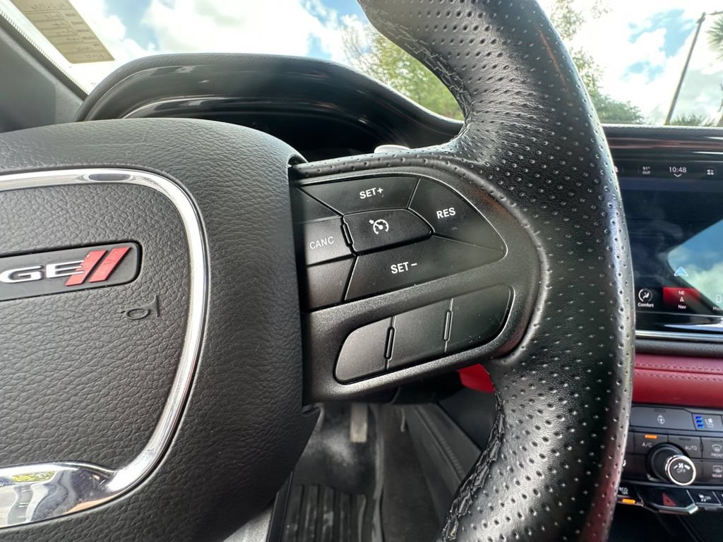 Certified 2022 Dodge Durango R/T w/ Blacktop Package AWD/4WD image 33