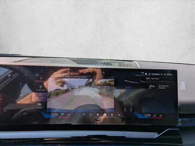 Used 2026 BMW i5 eDrive40 w/ M Sport Package AWD/4WD image 14
