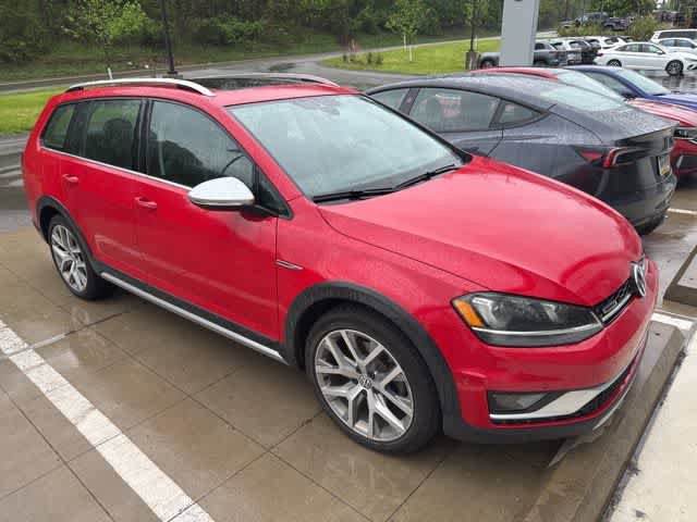 Used 2017 Volkswagen Golf Alltrack SEL AWD/4WD image 3