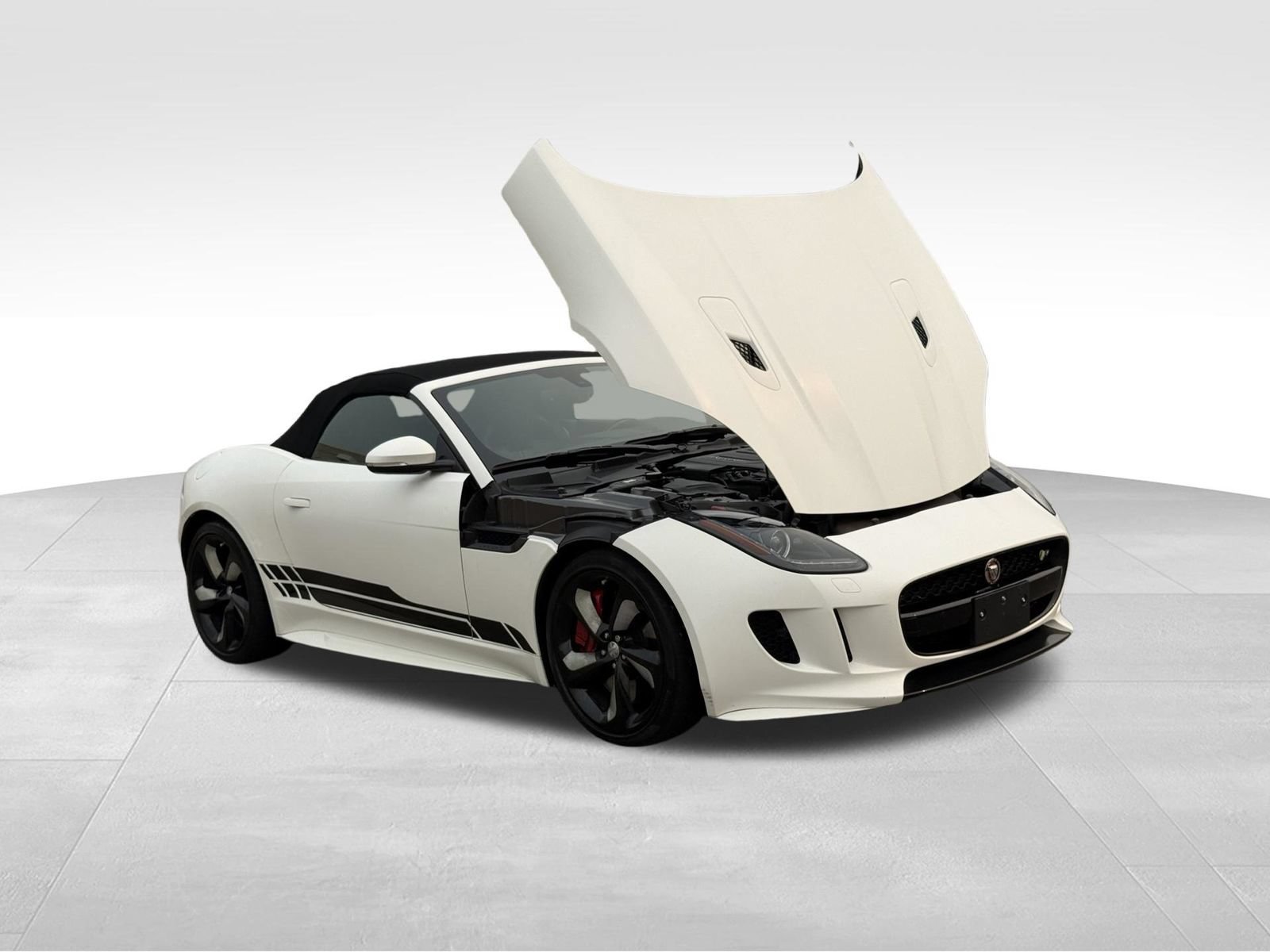 Used 2016 Jaguar F-TYPE R AWD/4WD image 36